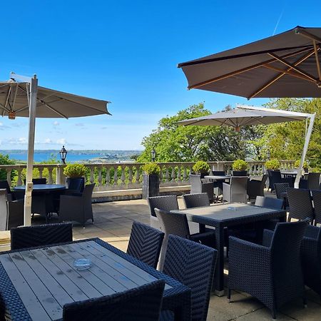 Trenython Manor Resort 포위 외부 사진