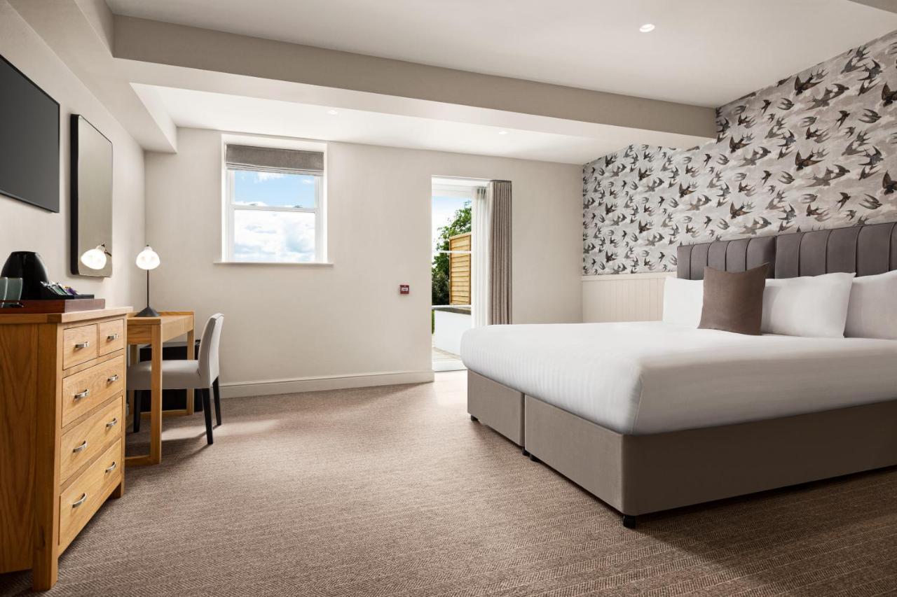 Trenython Manor Resort 포위 외부 사진