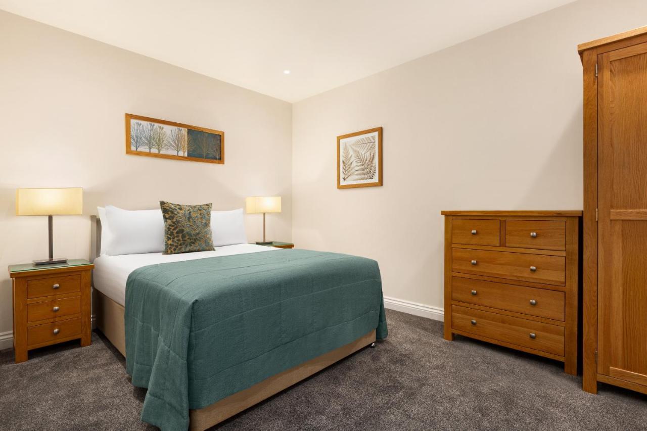 Trenython Manor Resort 포위 외부 사진