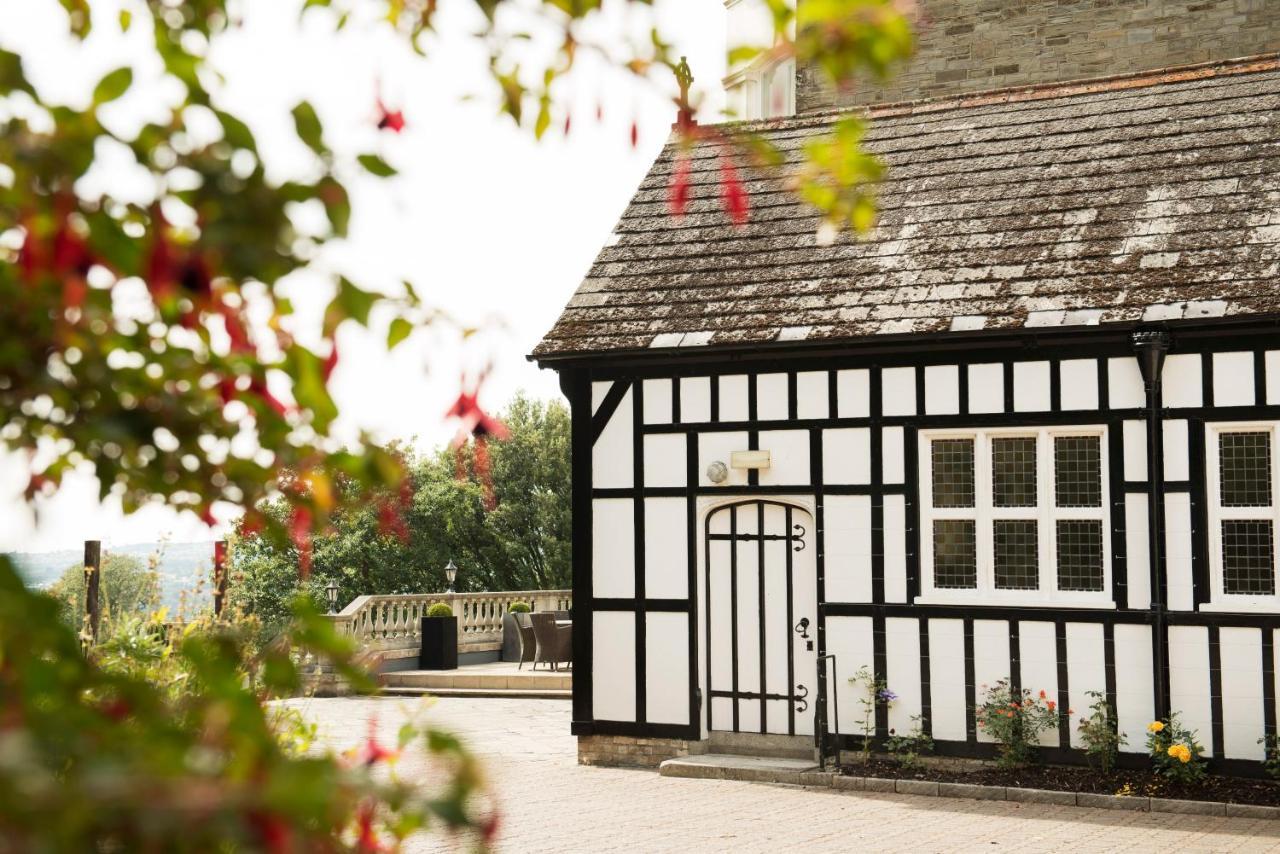 Trenython Manor Resort 포위 외부 사진